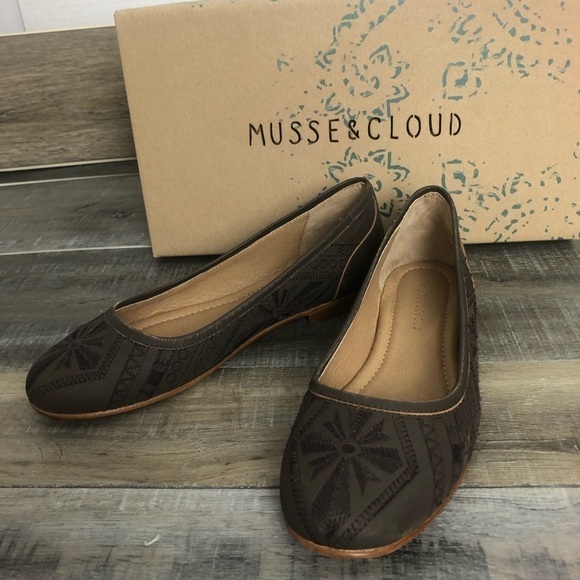 Muse & Cloud Kendal Brown Ballet Leather Flats Size 9 - Picture 5 of 9